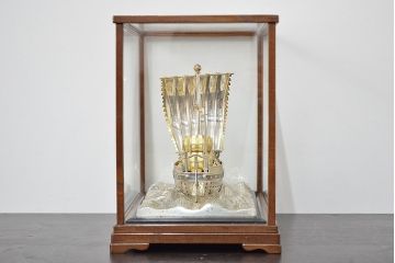 銀製　宝船　置物(彫金、シルバー、1765g)　クラウン70ミリ映写機完成記念(R-046814)