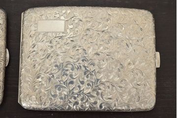 アンティーク　スターリングシルバー950　シガレットケース2点(唐草、彫金)(R-046815)