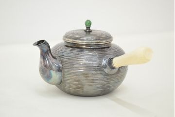 純銀製　急須195g(銀瓶、茶道具)(R-046823)