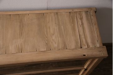 アンティーク家具　大正昭和初期　ストリップド(剥離)　ヒノキ材　素朴な味わいが魅力の重ねガラス戸棚(キャビネット、収納棚、食器棚)(R-046835)
