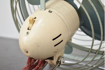 昭和レトロ　古い　ナショナル扇風機(National、3枚羽)(R-046841)