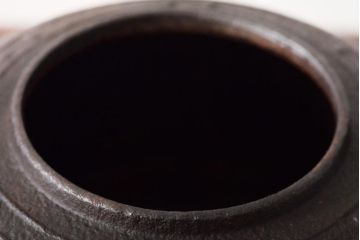 古い鉄瓶　銅蓋　銀象嵌取っ手　松と梅(茶道具)(R-046870)