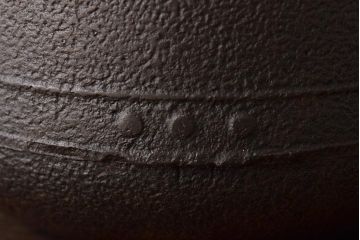 古い鉄瓶　銅蓋　銀象嵌取っ手　松と梅(茶道具)(R-046870)