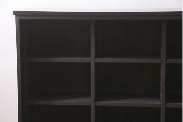 ラフジュ工房オリジナル　レーザー組子入り　ペイント　七宝文様が上品な和の趣を感じさせるガラス戸棚(書院戸、収納棚、キャビネット、食器棚)(R-046884)