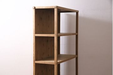 アンティーク家具　明治大正期　ストリップド(剥離)　スギ材　木の風合いが楽しめるシンプルなオープンラック(収納棚、棚)(R-046895)