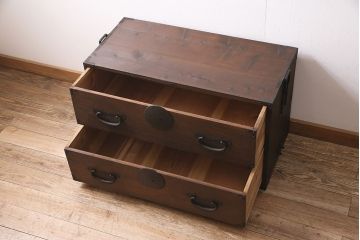 アンティーク家具　大正期　前面桐材　渋い味わいが魅力的な時代箪笥ローボード(チェスト、引き出し、テレビ台)(R-046898)