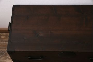 アンティーク家具　大正期　前面桐材　渋い味わいが魅力的な時代箪笥ローボード(チェスト、引き出し、テレビ台)(R-046898)