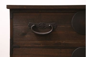 アンティーク家具　大正期　天板リメイク　前面桐材　シンプルで味のある時代箪笥ローボード(チェスト、引き出し、テレビ台)(R-046899)