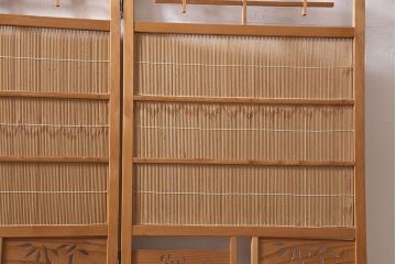 ヴィンテージ家具　昭和中期　民芸家具　和の風情を演出する四連折り畳み式パーテーション(衝立、仕切り、ビンテージ)(R-046903)