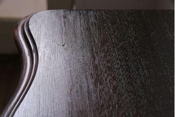 フランスアンティーク　マホガニー材　ミラー付き　上手物!凝った彫刻が魅力のパーラーキャビネット(ミラーバックサイドボード、サイドキャビネット、収納棚)(R-046908)