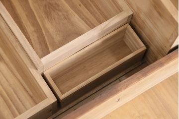 アンティーク家具　明治大正期　総桐材　五丁引き　丸金具がアクセントの上手物の重ね箪笥(衣装箪笥、引き出し)(R-046909)