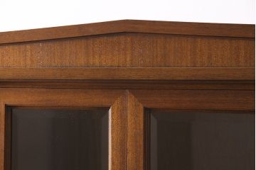 中古　DREXEL HERITAGE(ドレクセルヘリテイジ)　Triune(トライユン)　凛とした佇まいの食器棚(定価約90万円)(カップボード、キャビネット)(R-046911)