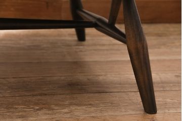 中古美品　ERCOL(アーコール)　淡い花柄のファブリックがお洒落な1人掛けソファ(ラウンジチェア、アームチェア、椅子、1シーターソファ)(R-046914)