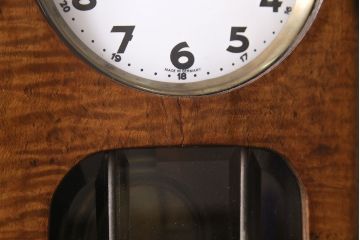 アンティーク時計　ドイツ　JUNGHANS(ユンハンス)社　ゼンマイ式　ノスタルジックな雰囲気が魅力の振り子時計(柱時計、掛け時計、古時計)(R-046915)