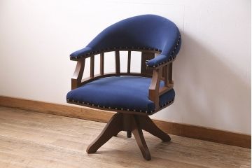 アンティーク家具　昭和初期　ナラ材　大正ロマン　大人の雰囲気漂う回転チェア(ドクターチェア、アームチェア、回転椅子)(R-046918)