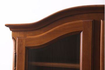 中古　フランス　輸入家具　優美な佇まいが素敵なキャビネット(定価約38万円)(収納棚、本箱、ブックケース)(R-046920)