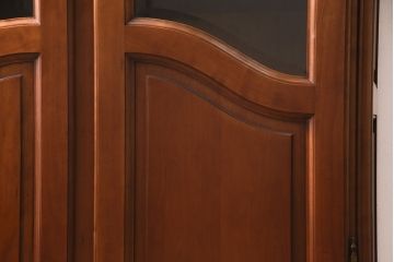 中古　フランス　輸入家具　優美な佇まいが素敵なキャビネット(定価約38万円)(収納棚、本箱、ブックケース)(R-046920)