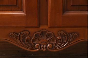 中古　フランス　輸入家具　優美な佇まいが素敵なキャビネット(定価約38万円)(収納棚、本箱、ブックケース)(R-046920)