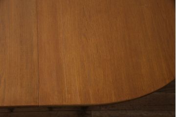 ヴィンテージ家具　イギリス　James H Sutcliffe&Son Ltd  チーク材　オーバル型　優しい雰囲気が魅力のエクステンションテーブル(ダイニングテーブル、ビンテージ)(R-046921)