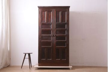 中古　松本民芸家具　食品収納庫I型　可動式の棚が珍しい!パントリーのように使える収納力抜群なキャビネット(食器棚、収納棚)(定価約110万円)(R-046934)