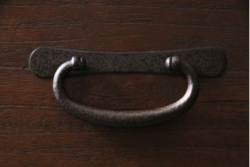 アンティーク家具　昭和初期　前面桐材　落ち着いた和の雰囲気が魅力の重ね箪笥(衣装箪笥、引き出し)(R-046936)