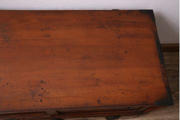 和製アンティーク　蝶と牡丹の意匠が可愛らしい二本松箪笥ローボード(二本松箪笥、テレビボード、収納棚)(R-046937)