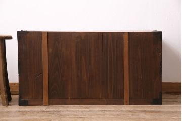 和製アンティーク　蝶と牡丹の意匠が可愛らしい二本松箪笥ローボード(二本松箪笥、テレビボード、収納棚)(R-046937)