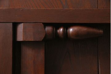 アンティーク家具　昭和初期　総ケヤキ材　挽き物加工の脚がアクセントの丸ちゃぶ台(座卓、折りたたみテーブル、ローテーブル)(R-046939)