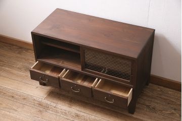 アンティーク家具　昭和中期　桐材　リメイク　脚付き　和の趣を演出する組子入りの箪笥ローボード(収納棚、テレビ台、テレビボード)(R-046940)