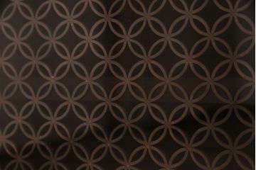 アンティーク家具　昭和中期　桐材　リメイク　脚付き　和の趣を演出する組子入りの箪笥ローボード(収納棚、テレビ台、テレビボード)(R-046940)