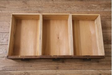 アンティーク家具　昭和中期　桐材　リメイク　脚付き　和の趣を演出する組子入りの箪笥ローボード(収納棚、テレビ台、テレビボード)(R-046941)
