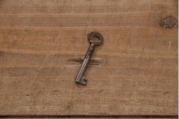 アンティーク家具　イギリスアンティーク　マホガニー材　象嵌細工入りの上品なライティングビューロー(ビューローブックケース、簿記机、在宅ワーク、在宅用収納棚、本箱、ワークデスク)(R-046948)