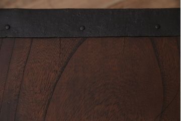 アンティーク家具　江戸期　希少!重厚な金具が味わい深い船箪笥型銭箱(掛硯型、懸硯型、銭函)(R-046949)