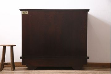中古　岩谷堂箪笥　桜木家具店作　伝統車付きタンス1号　大振り　豪華な金具と重厚な佇まいが魅力の車箪笥(定価約60万円)(和タンス、引き出し)(R-046951)