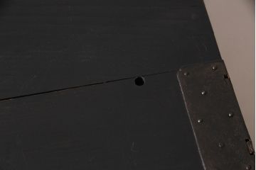 アンティーク家具　明治大正期　ストリップド(剥離)　前面ケヤキ材　ペイント　シンプルモダンな佇まいが魅力の衣装箪笥(タンス、引き出し、チェスト)(R-046961)