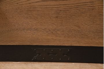 アンティーク家具　明治大正期　ストリップド(剥離)　前面ケヤキ材　ペイント　シンプルモダンな佇まいが魅力の衣装箪笥(タンス、引き出し、チェスト)(R-046961)