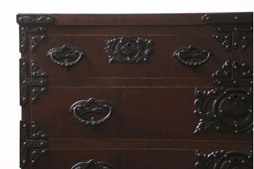 中古　岩谷堂箪笥　桜木家具店作　奥州整理タンス　脚付きリメイク　上品な和の雰囲気を醸し出す衣装タンス(チェスト、引き出し)(R-046962)