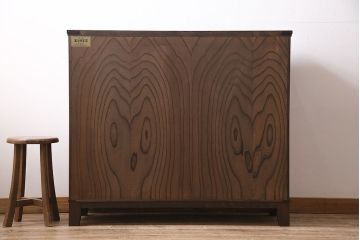 中古　岩谷堂箪笥　桜木家具店作　奥州整理タンス　脚付きリメイク　上品な和の雰囲気を醸し出す衣装タンス(チェスト、引き出し)(R-046962)