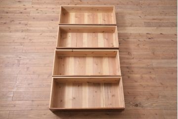レトロ家具　戸棚付き　昭和レトロな雰囲気たっぷりのタンス(引き出し)(R-046965)