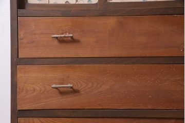 レトロ家具　戸棚付き　昭和レトロな雰囲気たっぷりのタンス(引き出し)(R-046965)