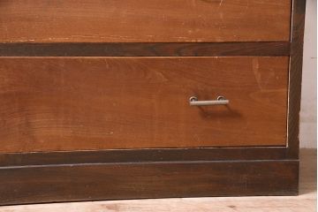 レトロ家具　戸棚付き　昭和レトロな雰囲気たっぷりのタンス(引き出し)(R-046965)