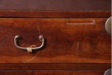 和製アンティーク　前面ケヤキ材　和レトロな雰囲気が魅力の重ねタンス(和タンス、衣装タンス、引き出し)(R-046967)