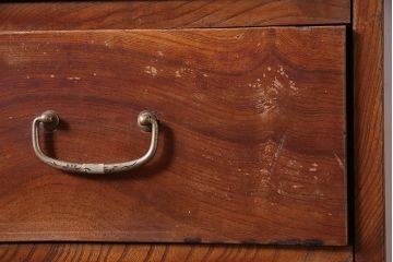 和製アンティーク　前面ケヤキ材　和レトロな雰囲気が魅力の重ねタンス(和タンス、衣装タンス、引き出し)(R-046967)