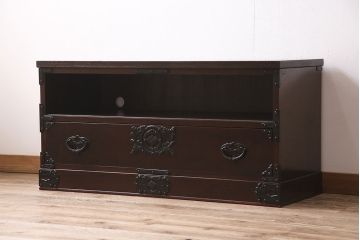 中古　伝統工芸　岩谷堂箪笥　天板リメイク・厚手栗無垢材　高級感漂う和の空間作りにおすすめのテレビ台(テレビボード、ローボード)(R-046970)