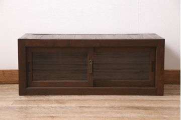 アンティーク家具　大正昭和初期　前面栗材　レトロな雰囲気が魅力のシンプルなローボード(テレビ台、テレビボード、収納棚、戸棚)(R-046971)