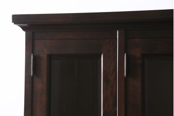 中古　北海道民芸家具　絶版品!落ち着いた色合いとクラシカルなデザインが魅力的なキャビネット(定価約50万円)(飾り棚、食器棚)(R-046972)