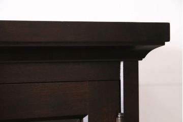 中古　北海道民芸家具　絶版品!落ち着いた色合いとクラシカルなデザインが魅力的なキャビネット(定価約50万円)(飾り棚、食器棚)(R-046972)