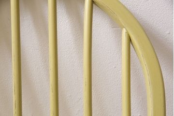 ヴィンテージ家具　イギリスビンテージ　ペイント　スモーキーイエローがお洒落なチェア(ダイニングチェア、椅子)(R-046982)