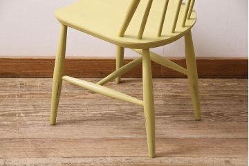 ヴィンテージ家具　イギリスビンテージ　ペイント　スモーキーイエローがお洒落なチェア(ダイニングチェア、椅子)(R-046982)