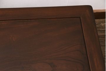 アンティーク家具　昭和初期　総ケヤキ材　脚の彫りが目を引く座卓(ローテーブル)(R-046985)